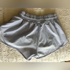 Lululemon Hotty Hot Short Size 4